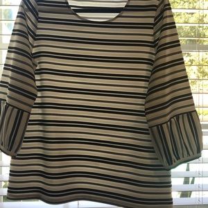 Calvin Klein quarter sleeve blouse